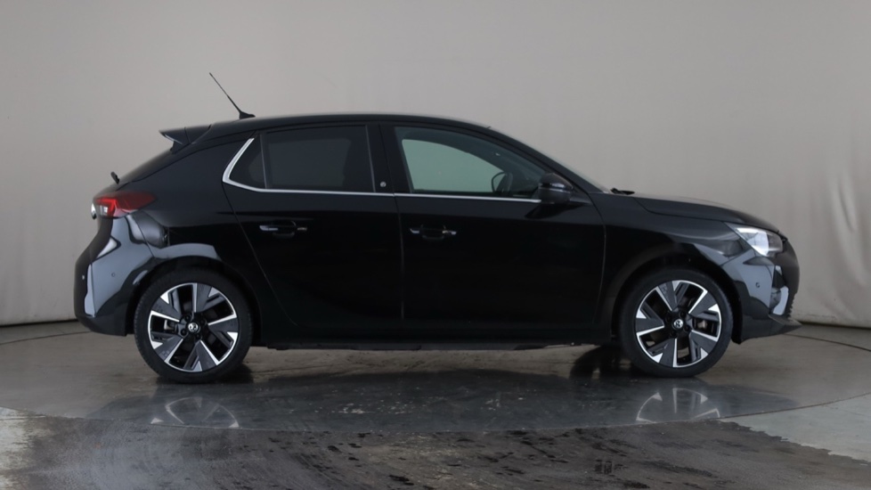 VAUXHALL CORSA Image 6