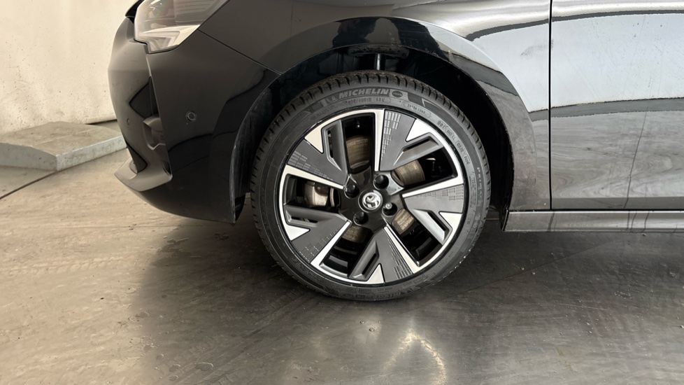 VAUXHALL CORSA Image 17