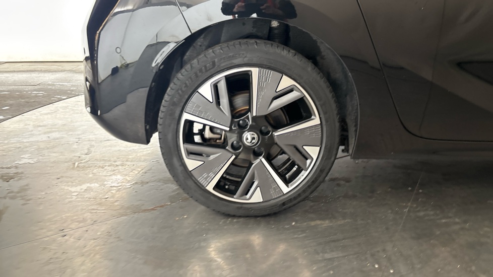 VAUXHALL CORSA Image 19