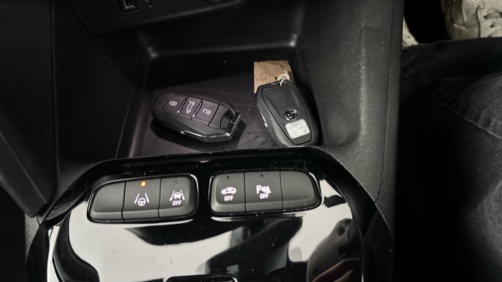 VAUXHALL CORSA 2 keys