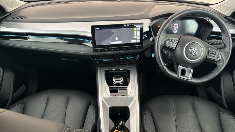 MG MG5 Image 11