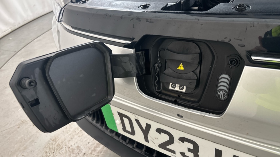 MG MG5 Image 21