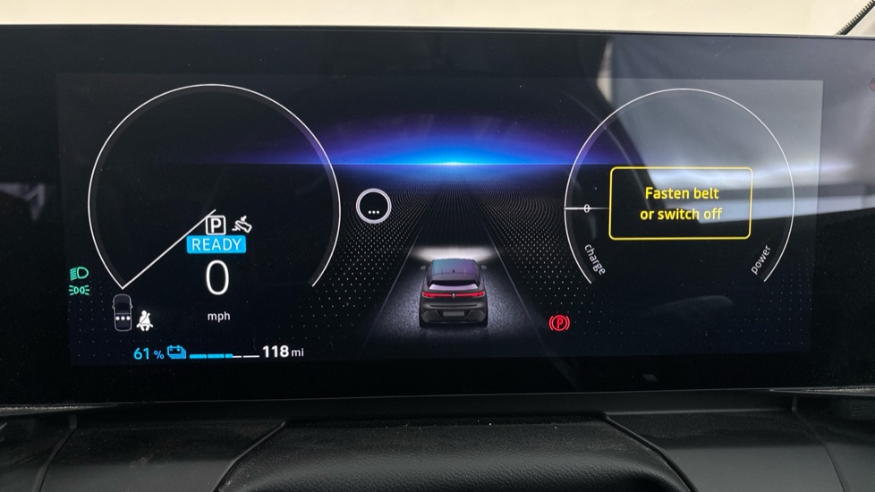 RENAULT MEGANE E-TECH Image 13