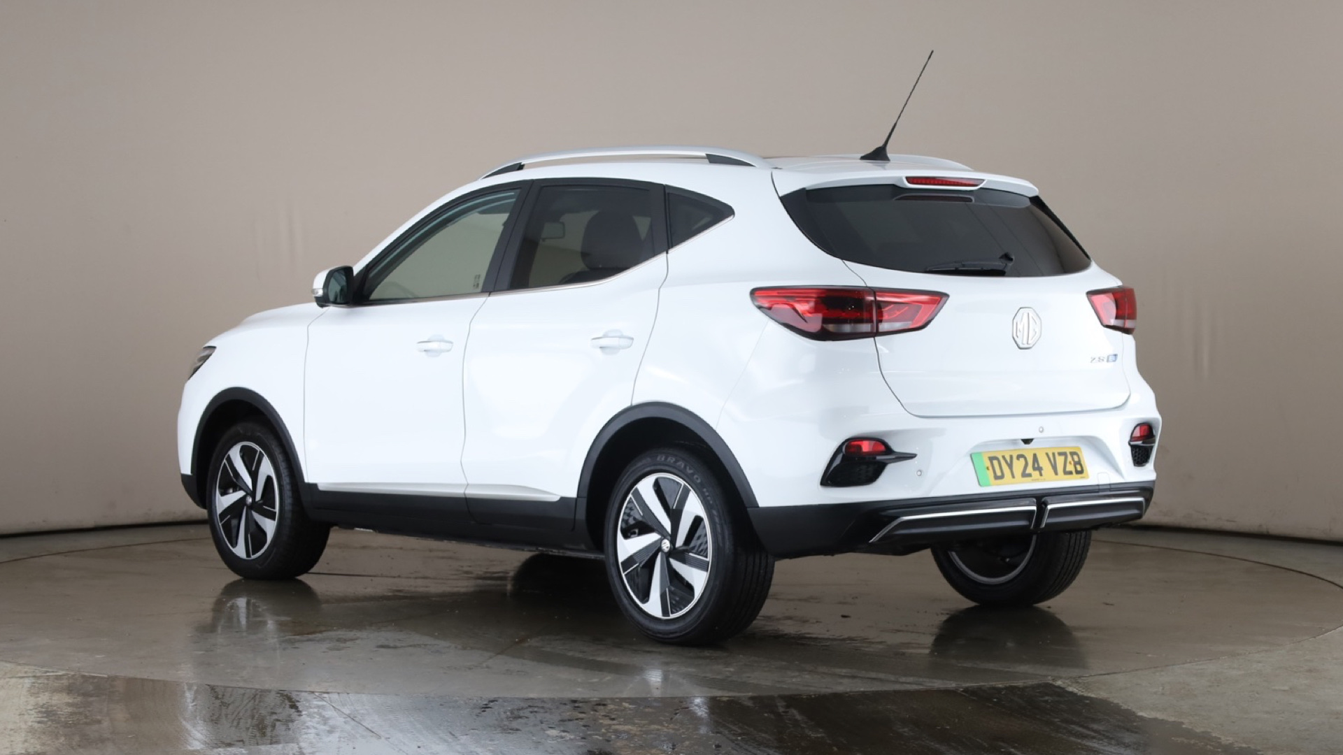 4027774 130kW Trophy EV 51kWh 5dr Auto