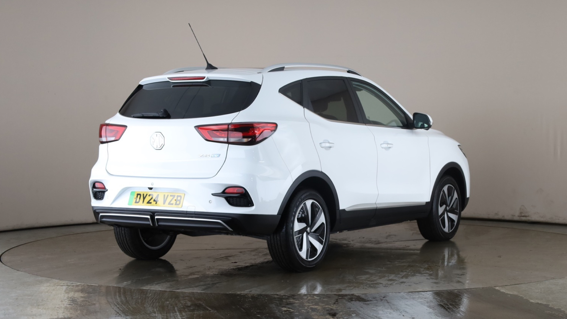 4027774 130kW Trophy EV 51kWh 5dr Auto