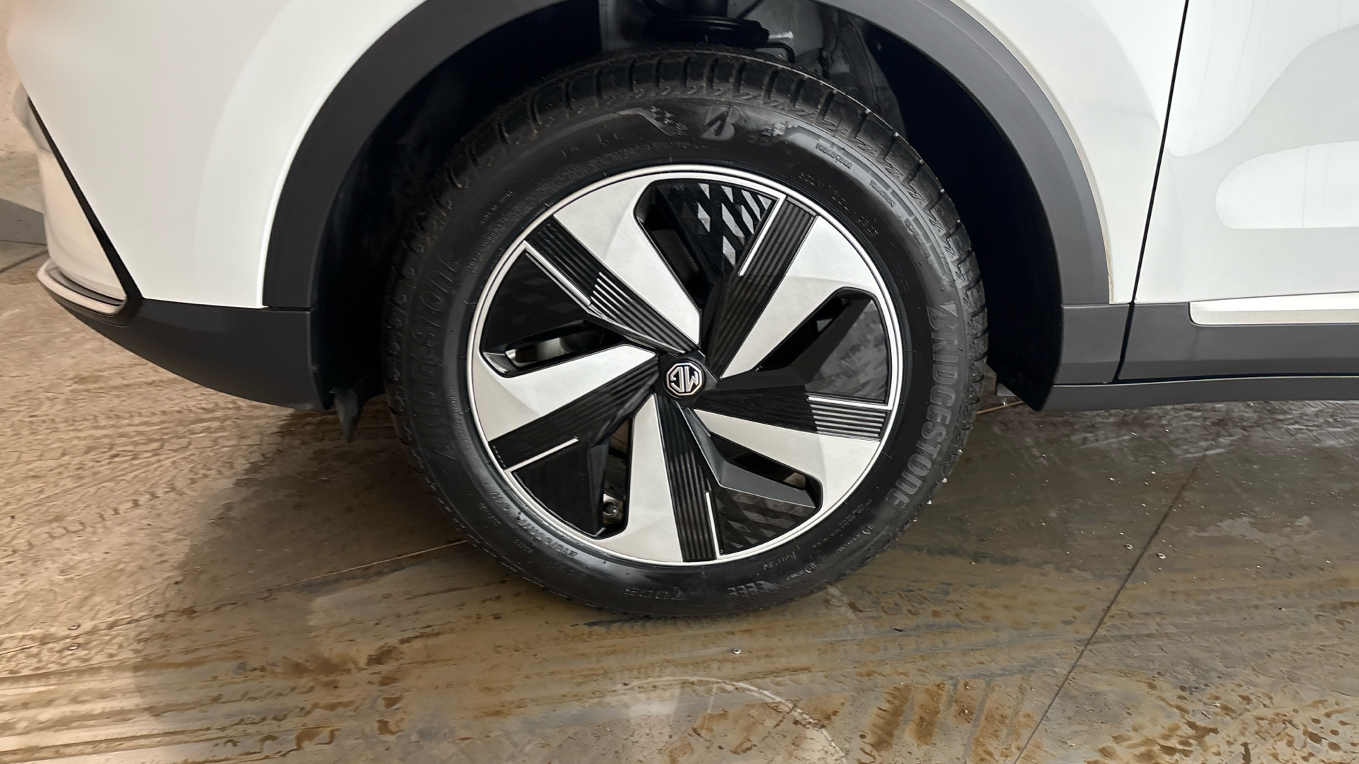 4027774 130kW Trophy EV 51kWh 5dr Auto