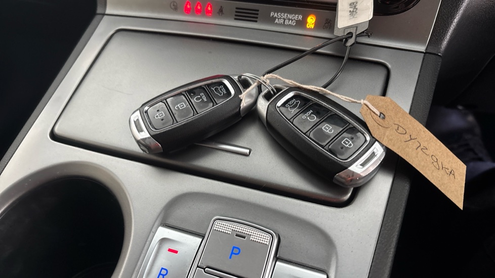 HYUNDAI KONA 2 keys