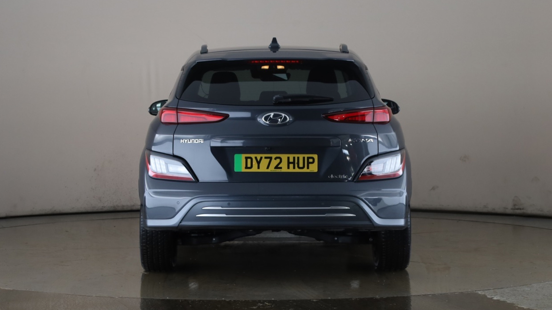 4060352 150kW Premium 64kWh 5dr Auto