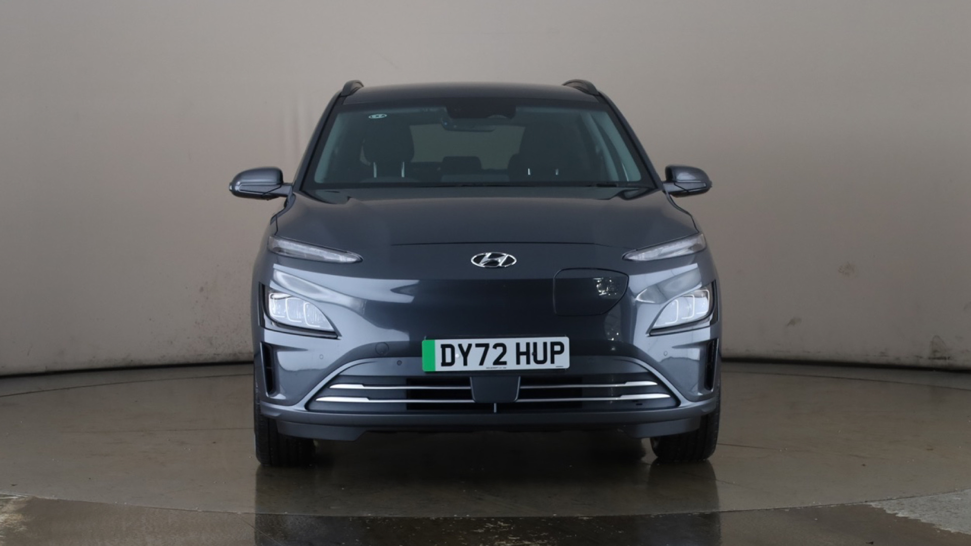 4060352 150kW Premium 64kWh 5dr Auto