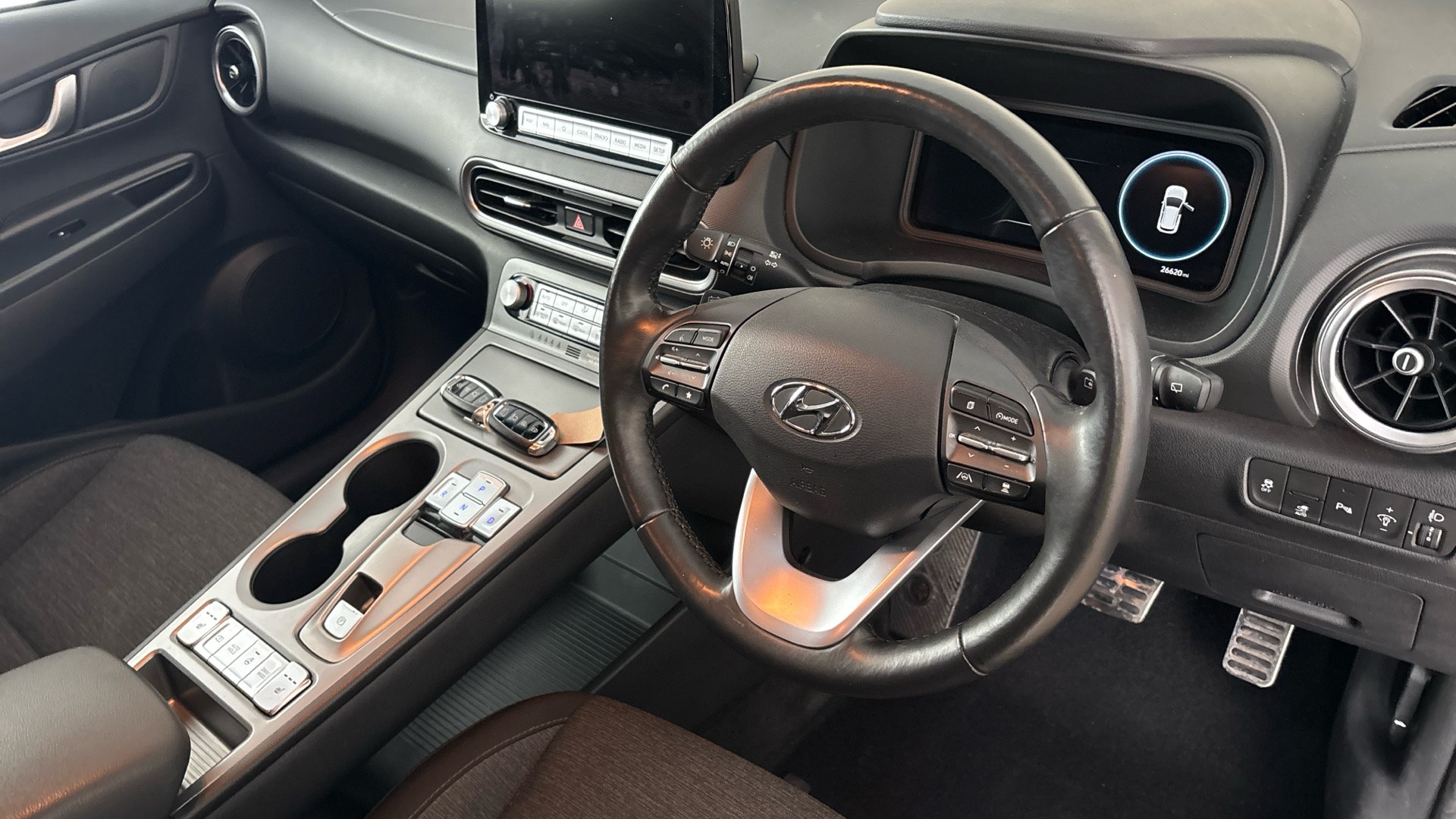 4060352 150kW Premium 64kWh 5dr Auto