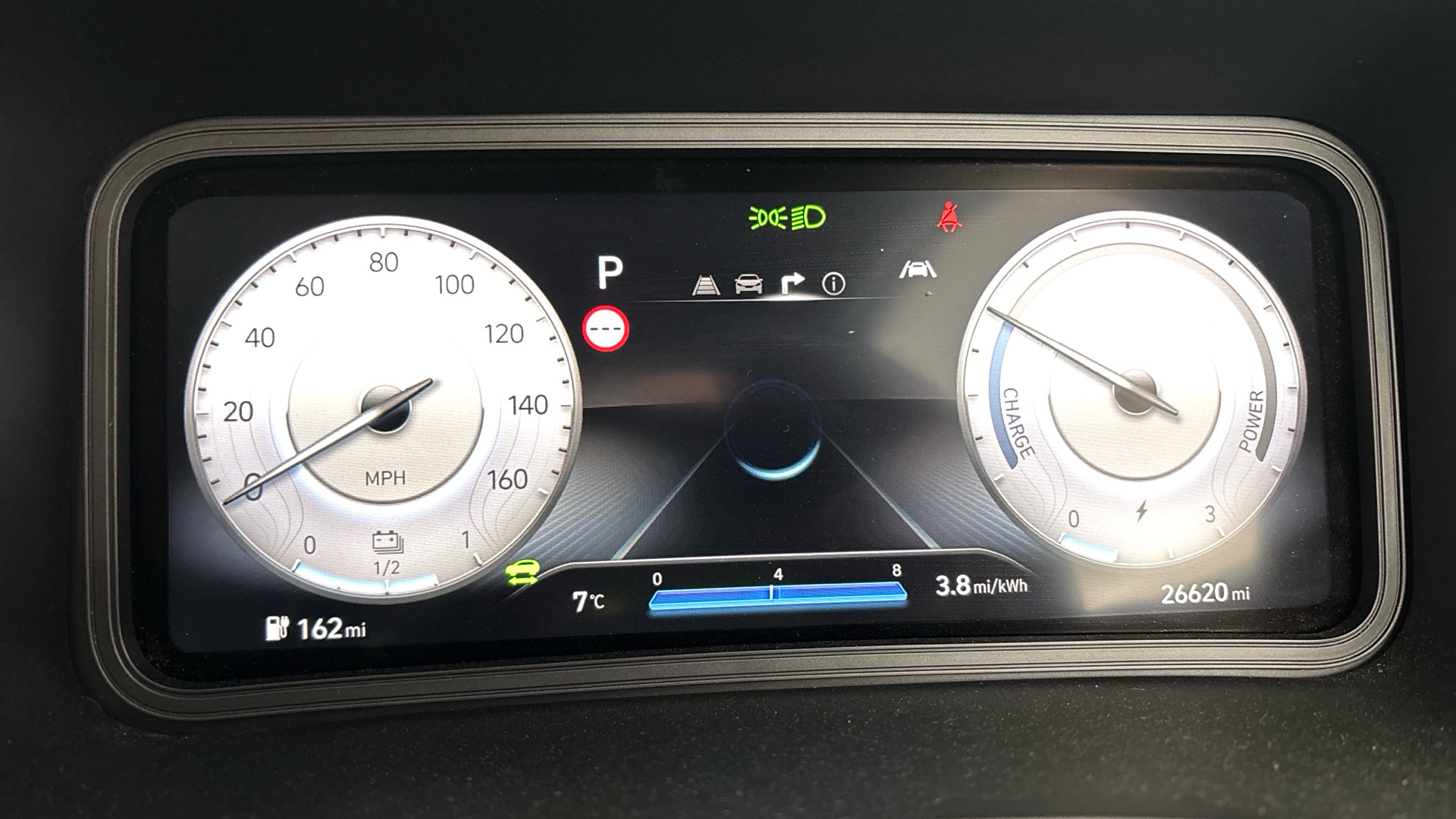 4060352 150kW Premium 64kWh 5dr Auto