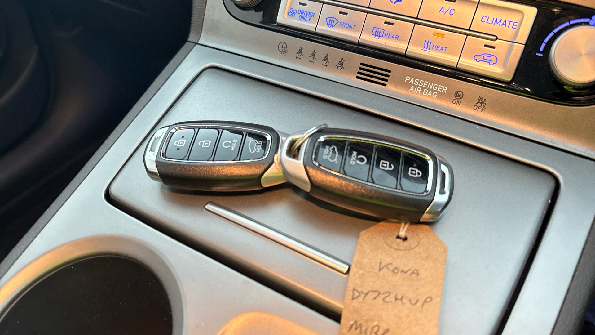 4060352 150kW Premium 64kWh 5dr Auto