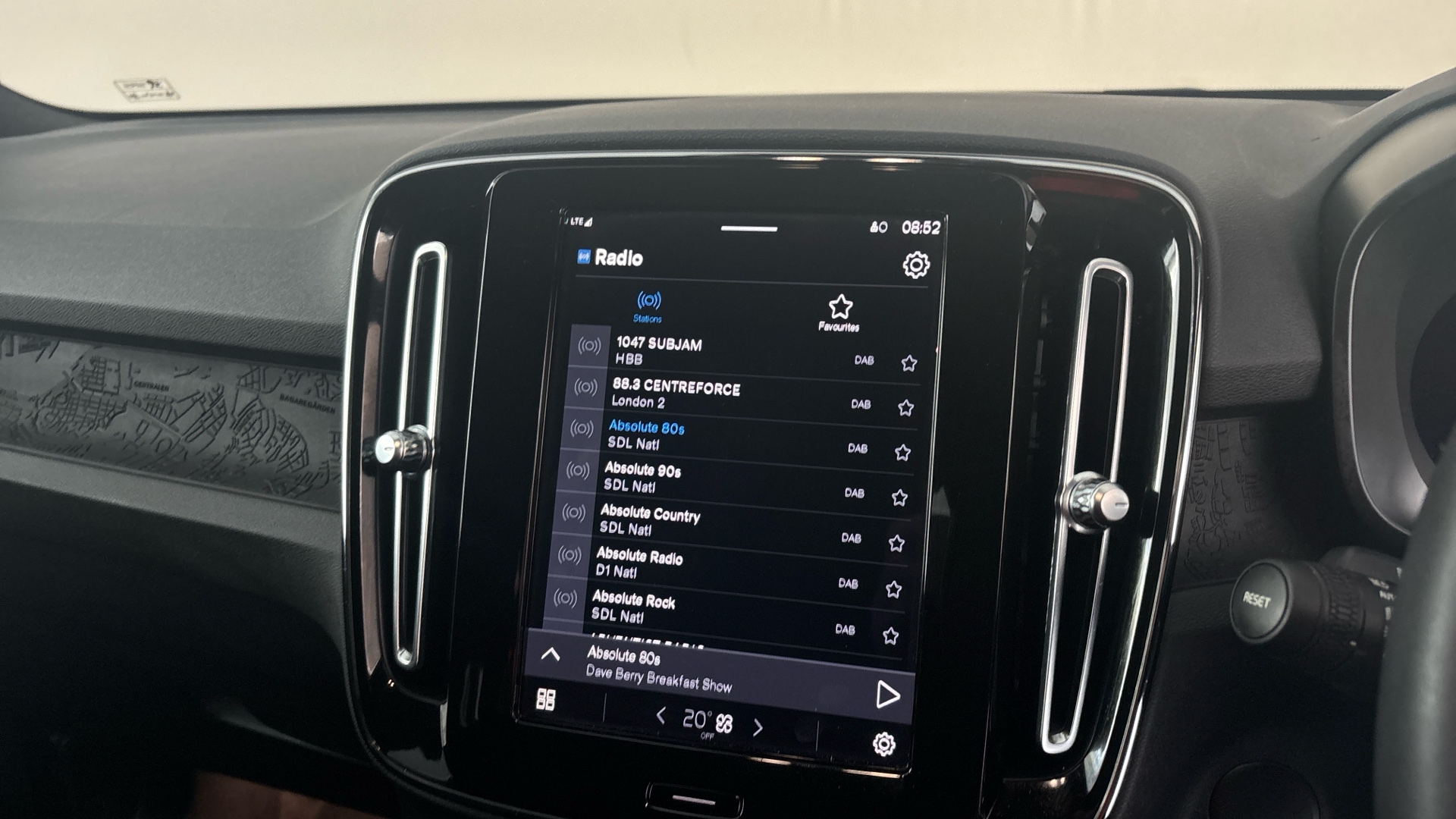 4020632 170kW Recharge Core 69kWh 5dr Auto