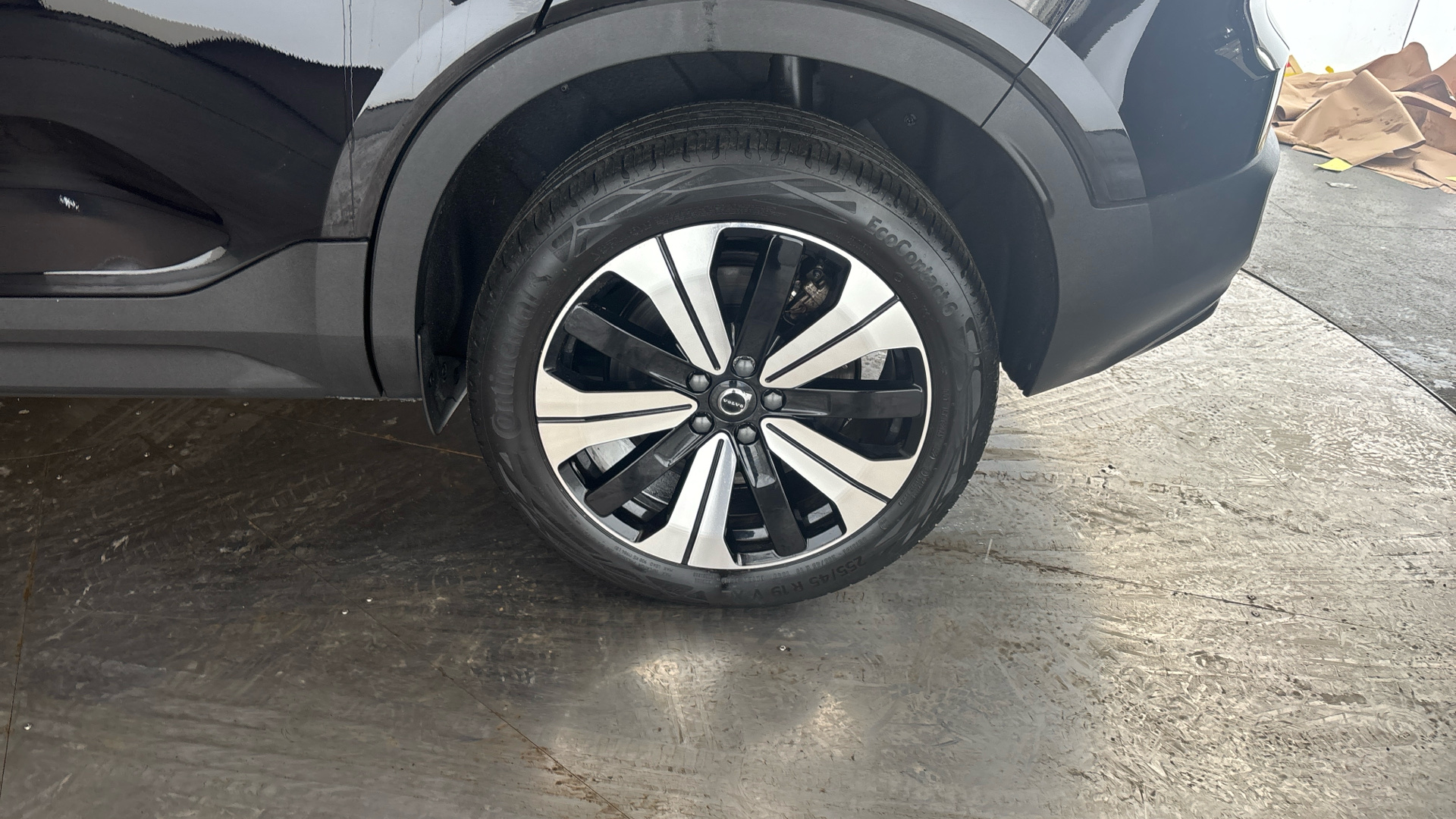 4020632 170kW Recharge Core 69kWh 5dr Auto