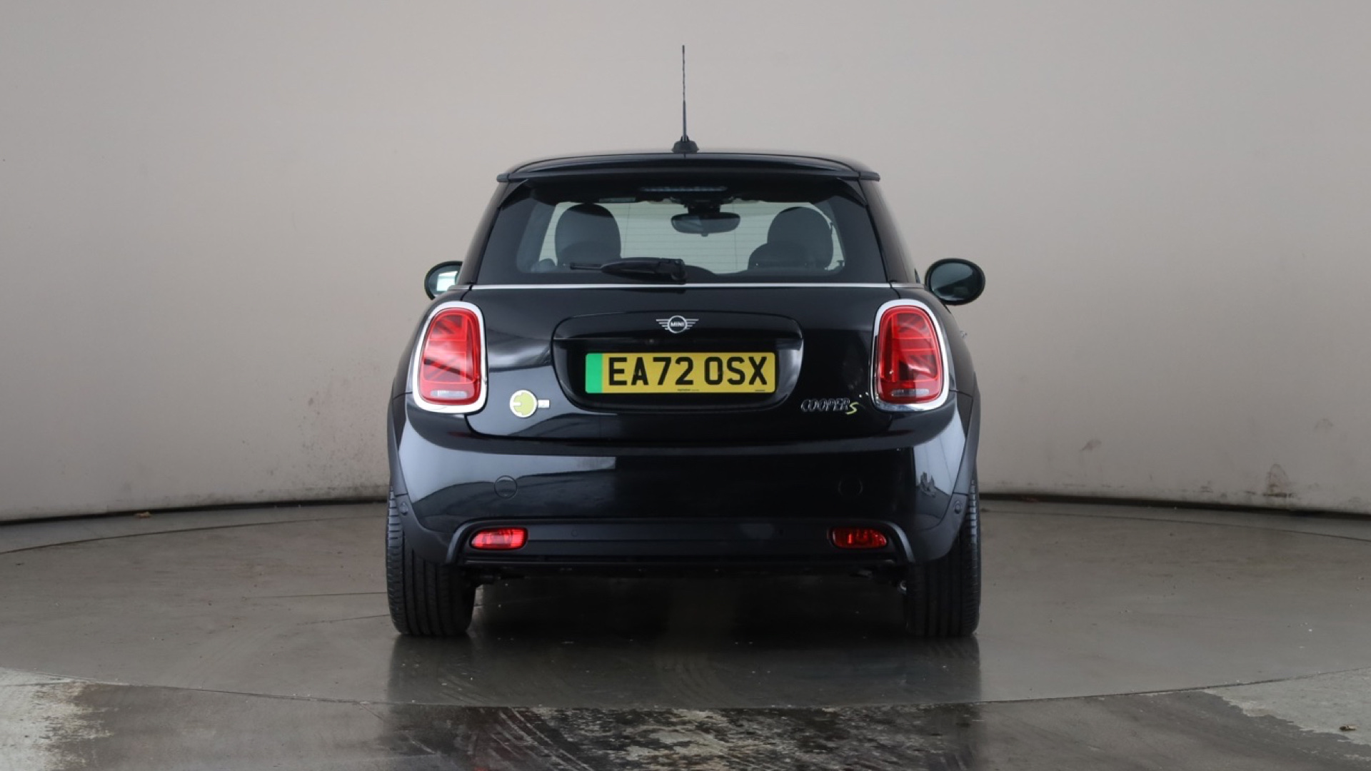 4027644 135kW Cooper S Level 2 33kWh 3dr Auto