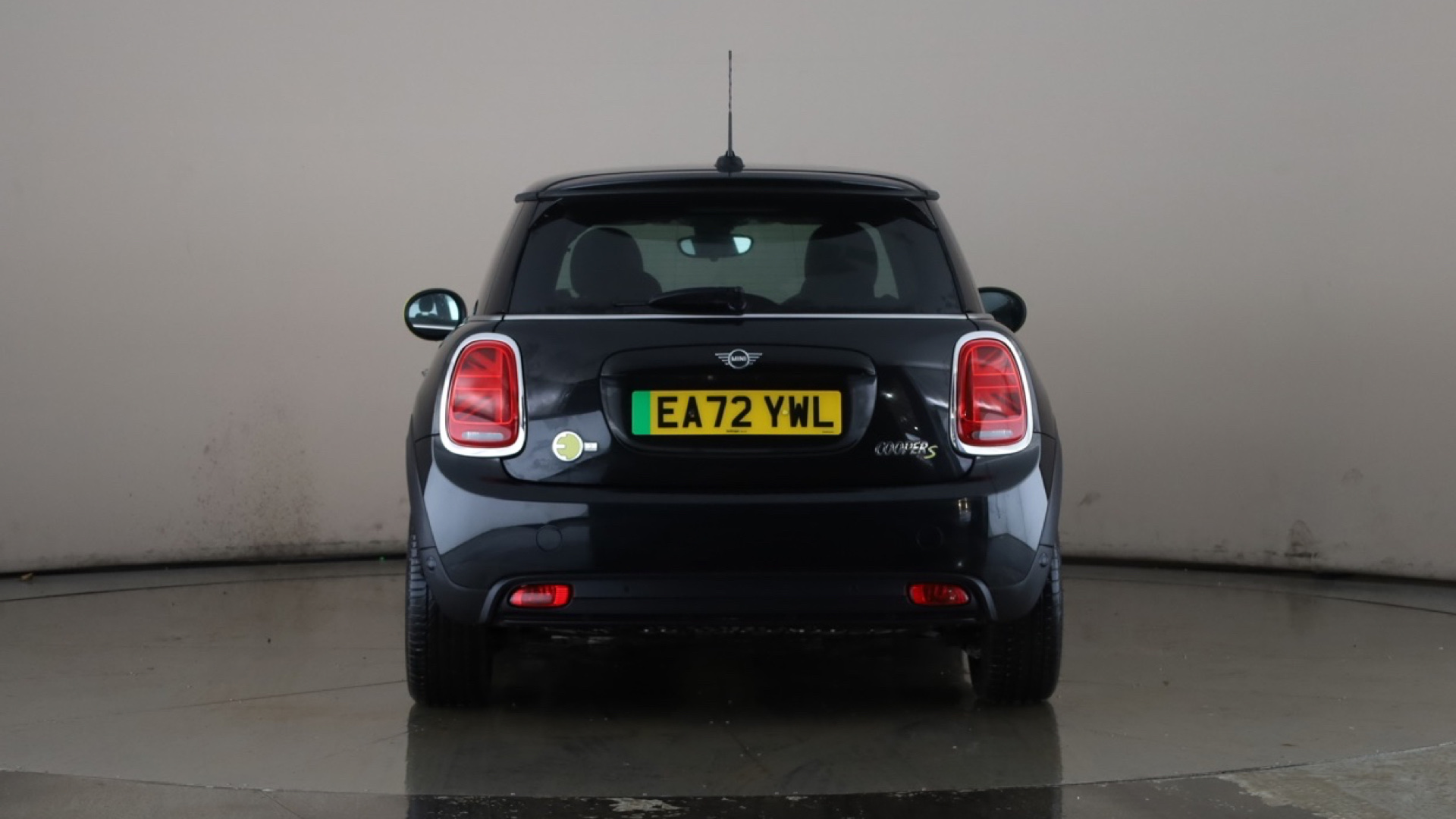 4021897 135kW Cooper S Level 2 33kWh 3dr Auto