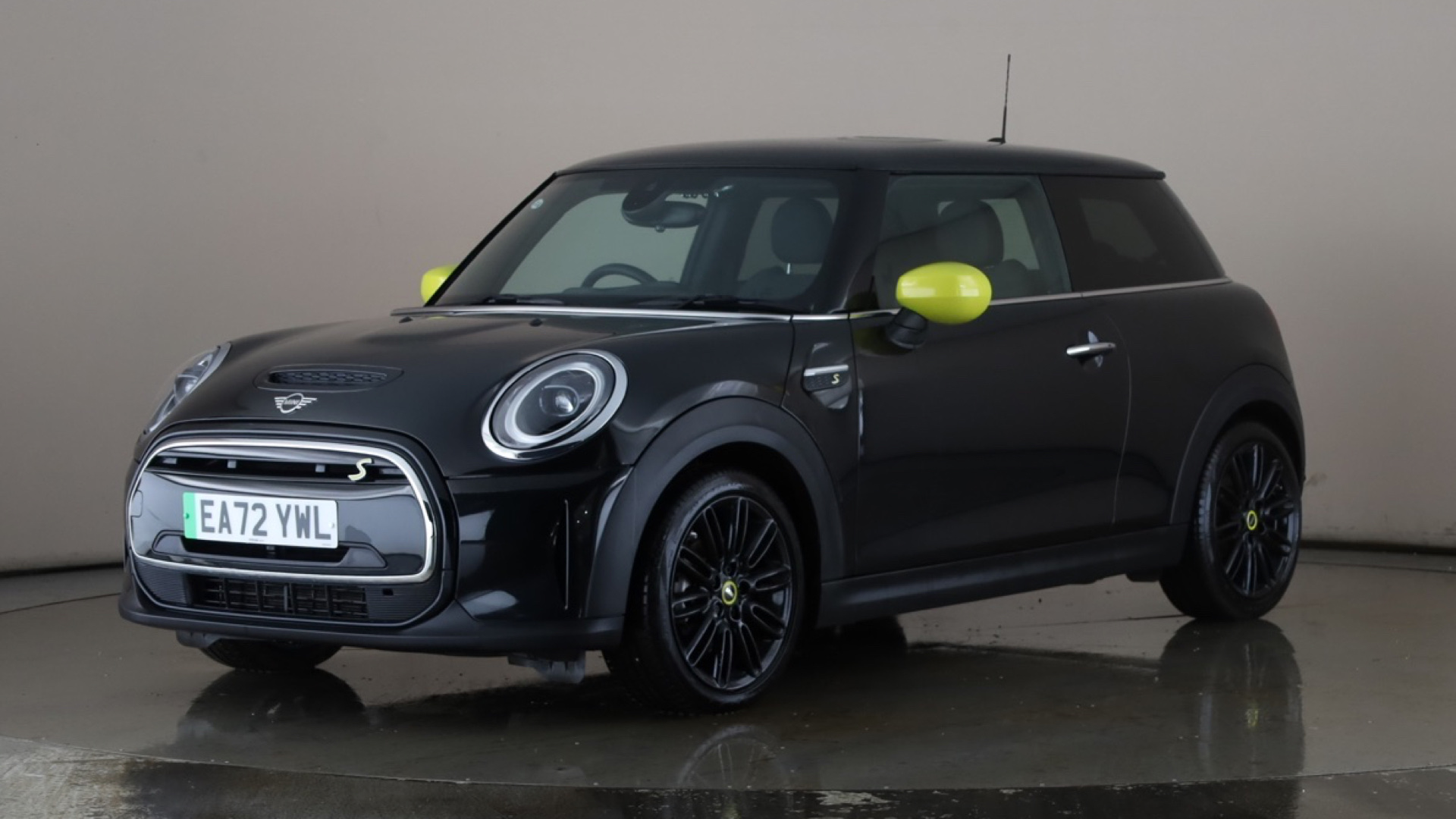 Mini Hatchback Electric 135kW Cooper S Level 2 33kWh 3dr Auto