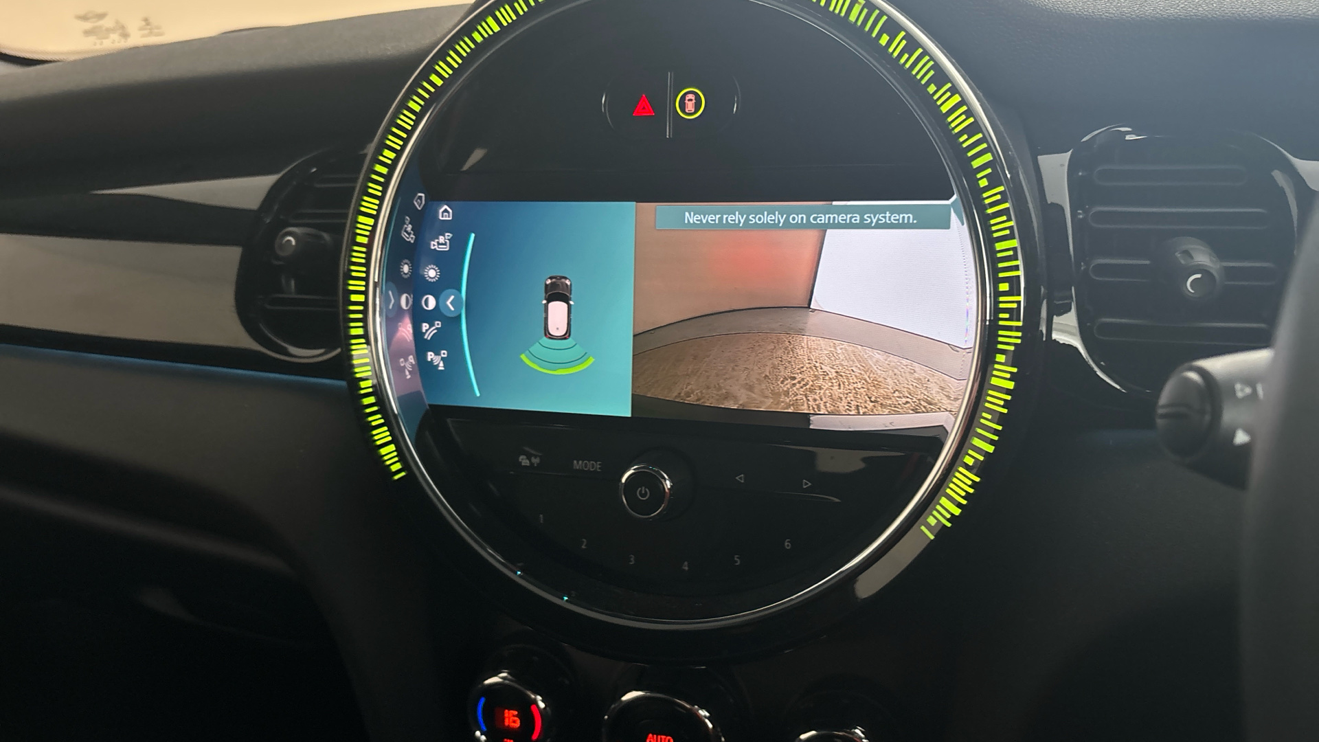 4021897 135kW Cooper S Level 2 33kWh 3dr Auto