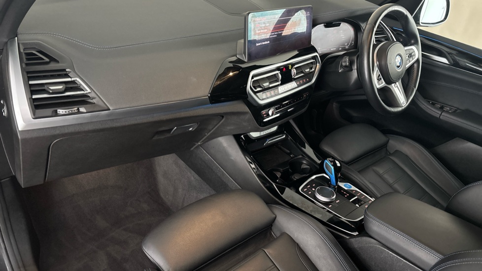 BMW iX3 Image 10