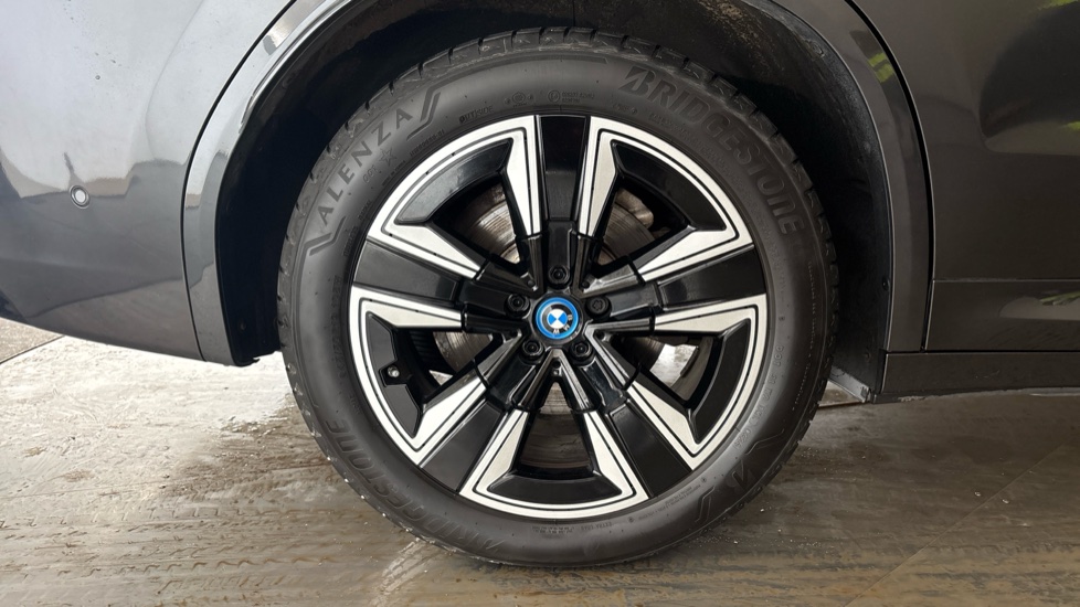 BMW iX3 Image 19