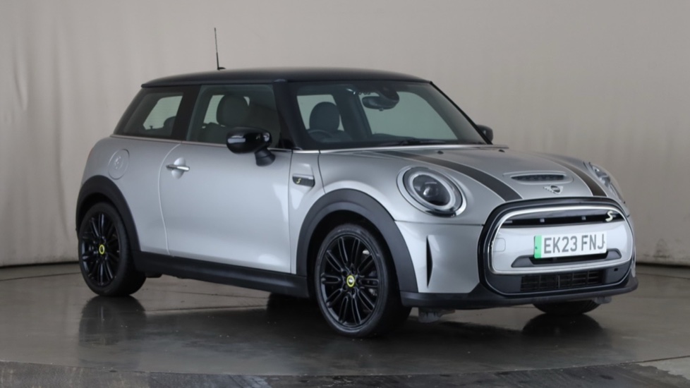 MINI HATCHBACK Image 7