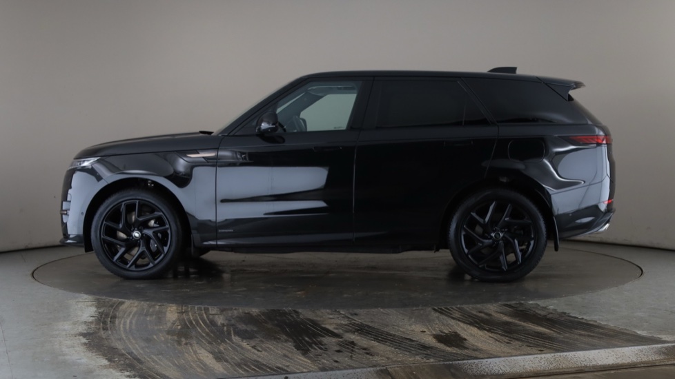 LAND ROVER RANGE ROVER SPORT Image 2