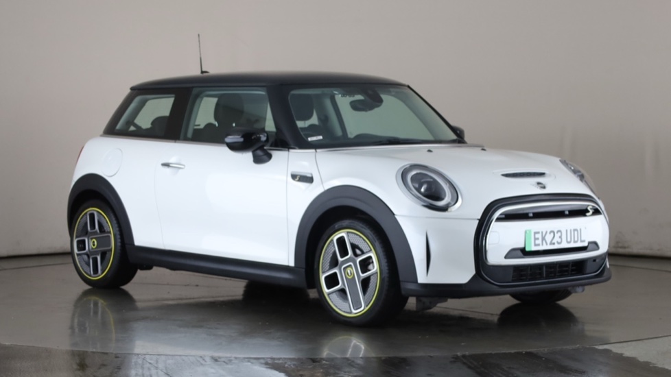 MINI HATCHBACK Image 7