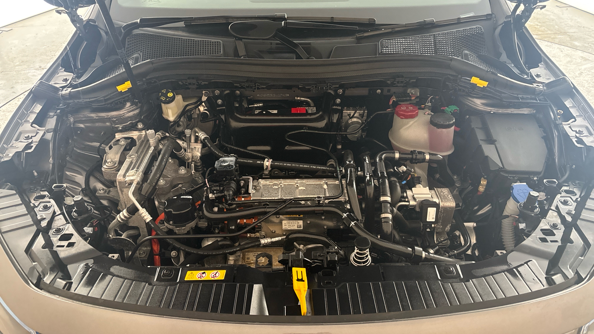 4020933 EQA 250+ 140kW AMG Line Premium 70.5kWh 5dr Auto