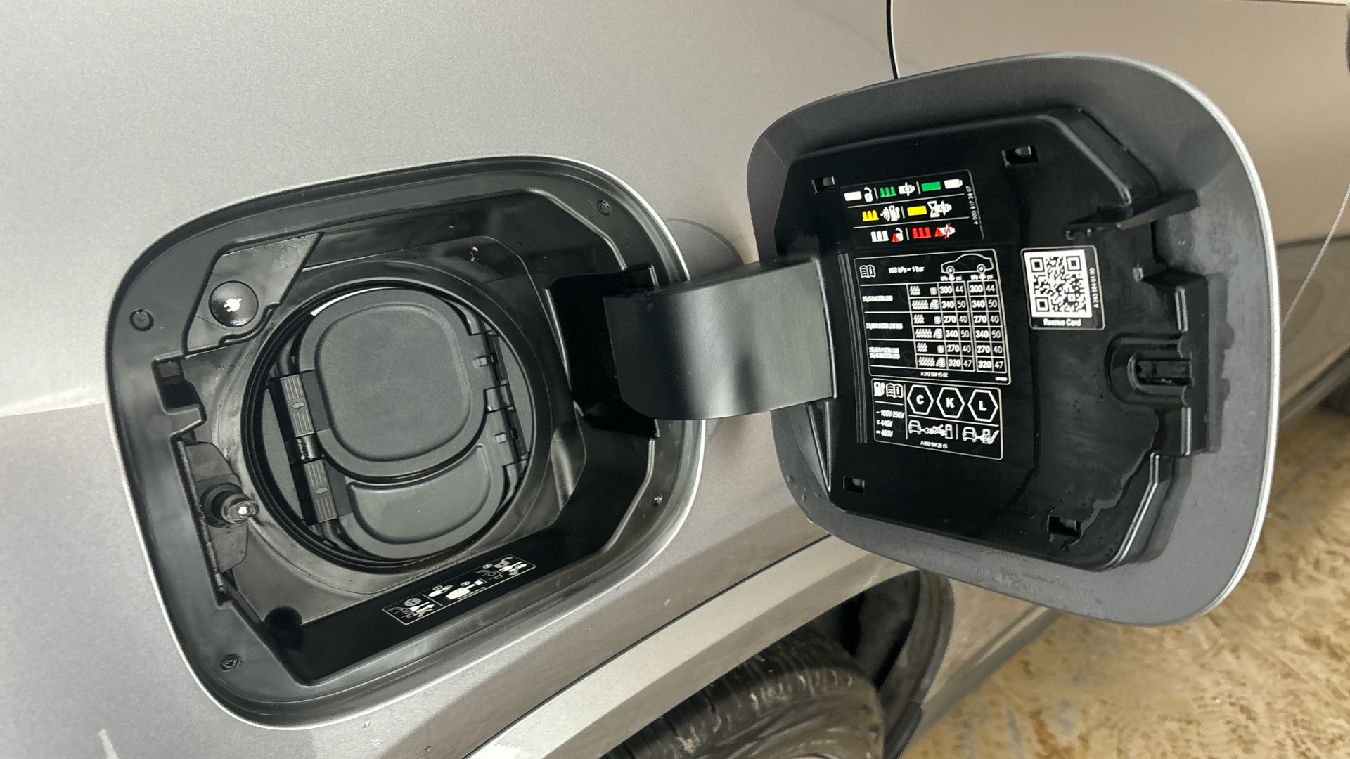 4020933 EQA 250+ 140kW AMG Line Premium 70.5kWh 5dr Auto