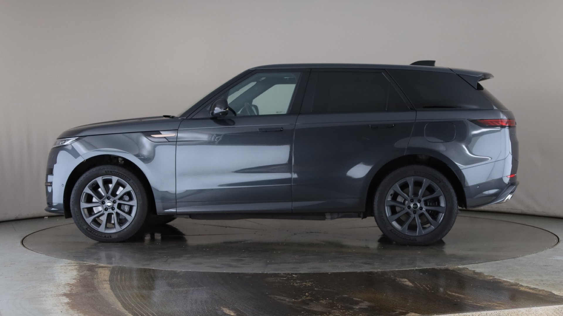 3.0 P440e Dynamic SE 5dr Auto