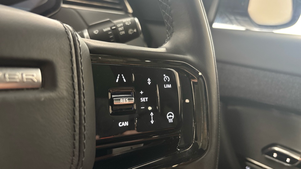 LAND ROVER RANGE ROVER SPORT Cruise control