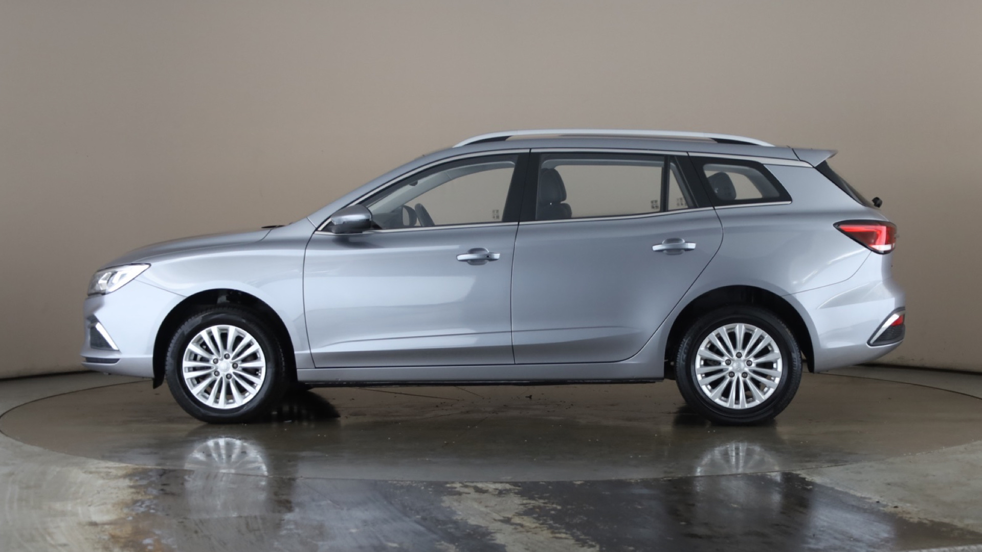 115kW Exclusive EV 61kWh 5dr Auto [2021]