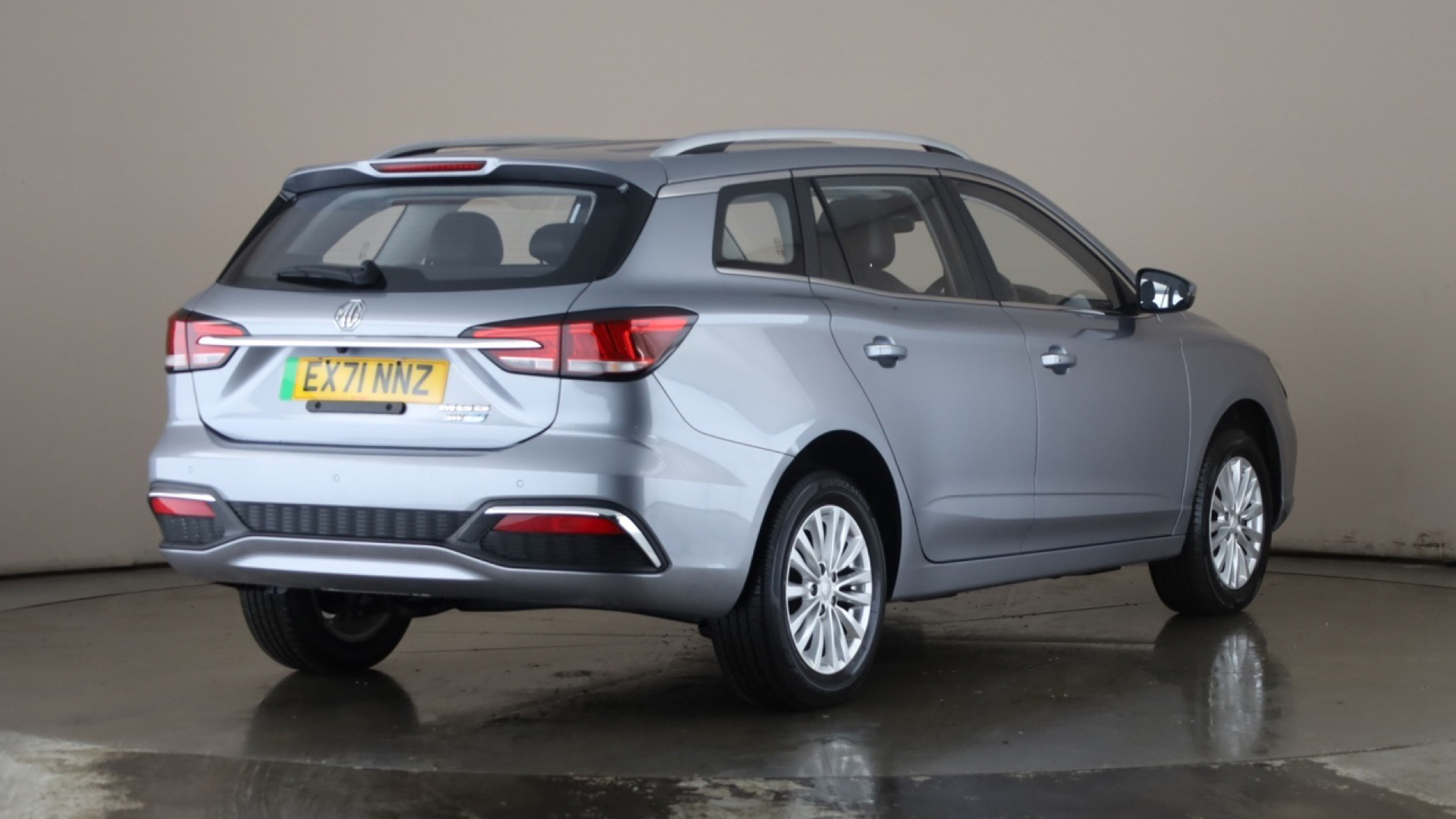 4020728 115kW Exclusive EV 61kWh 5dr Auto