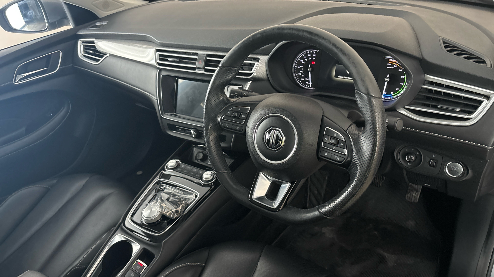 4020728 115kW Exclusive EV 61kWh 5dr Auto