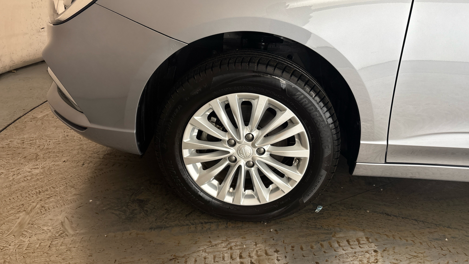 4020728 115kW Exclusive EV 61kWh 5dr Auto