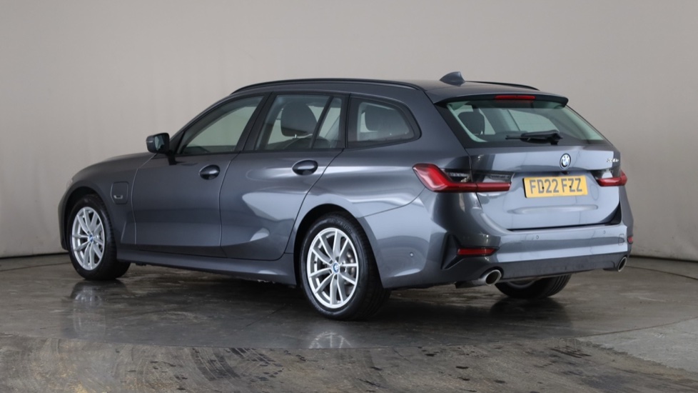 BMW 3 SERIES Image 3