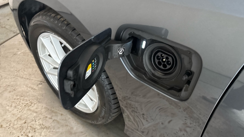 BMW 3 SERIES Image 21