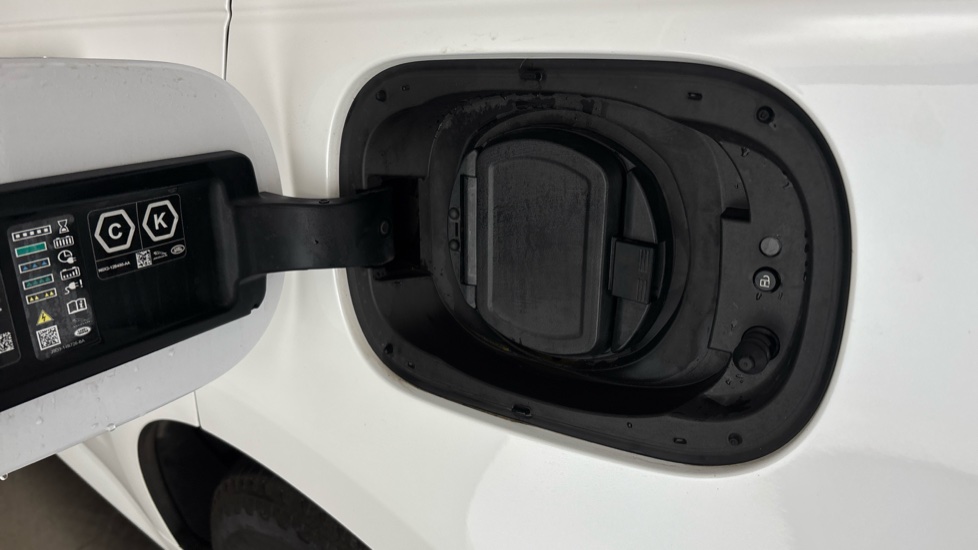 LAND ROVER RANGE ROVER SPORT Image 21