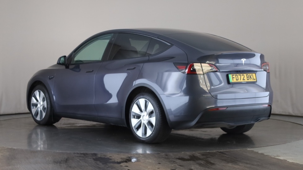 TESLA MODEL Y Image 3