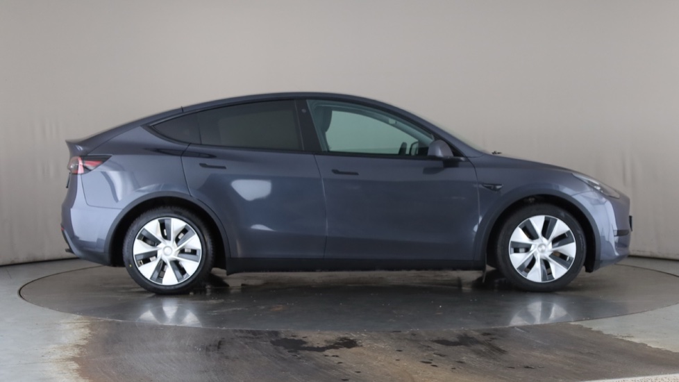 TESLA MODEL Y Image 6