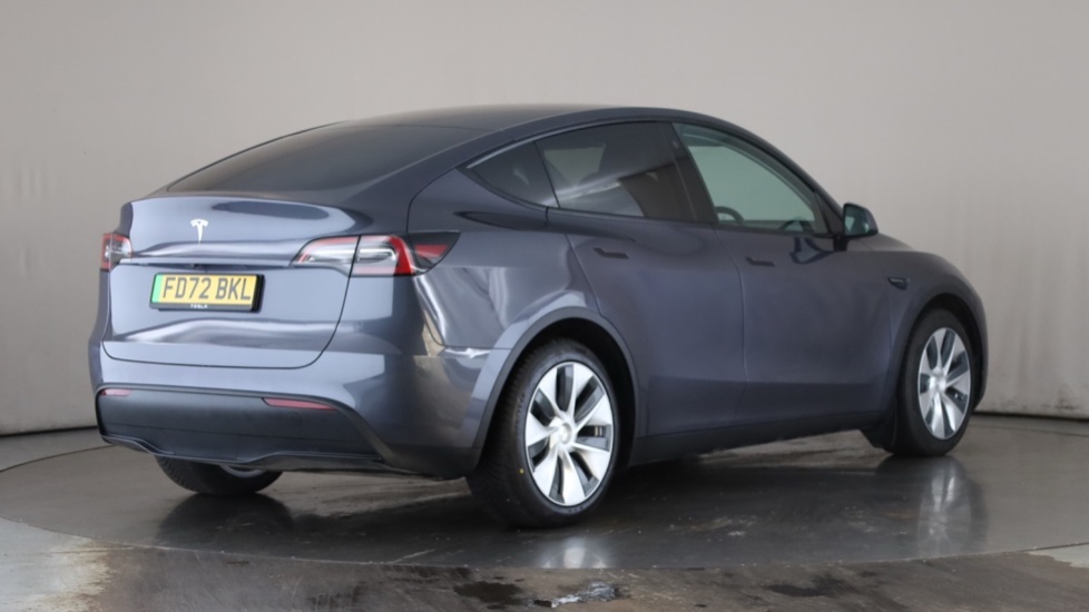 TESLA MODEL Y Image 5