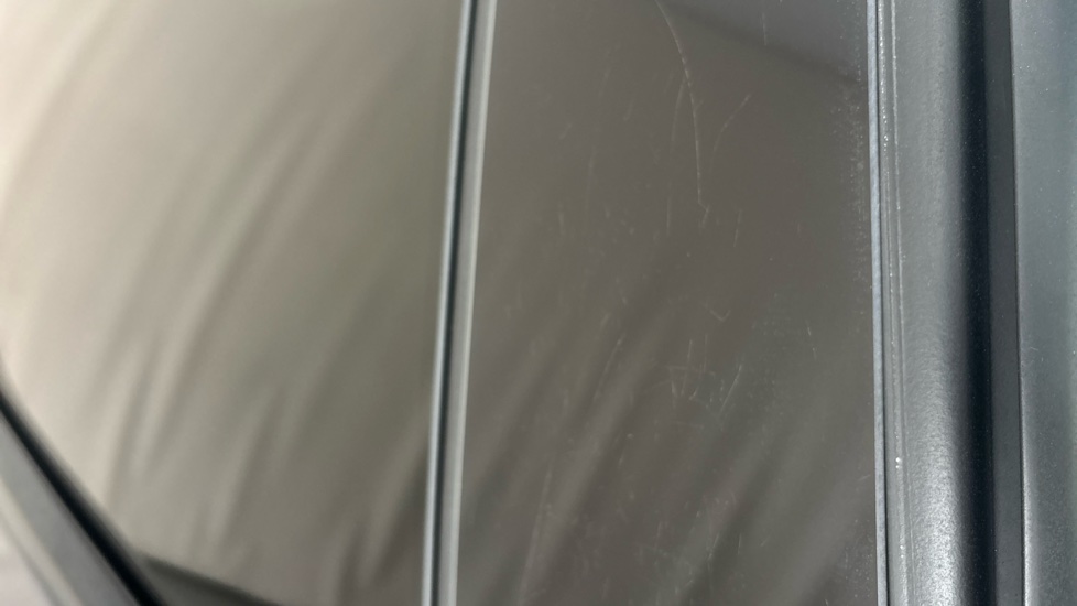 TESLA MODEL Y scratches