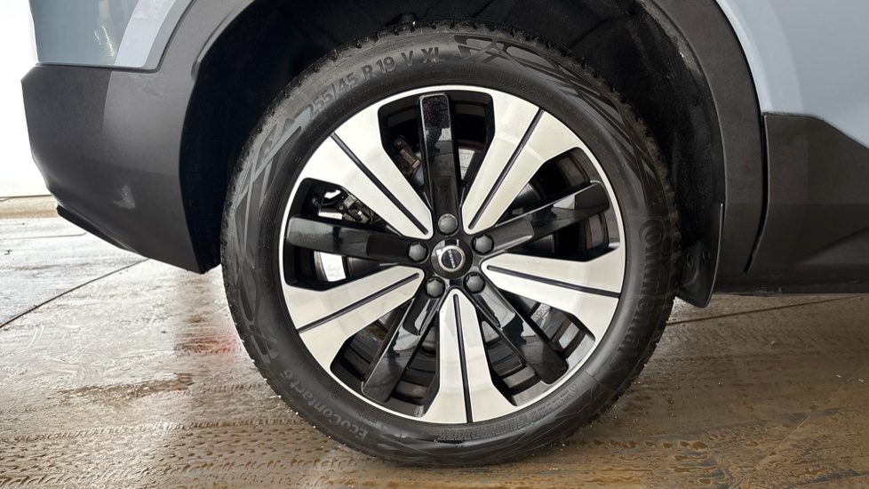 VOLVO XC40 Image 19