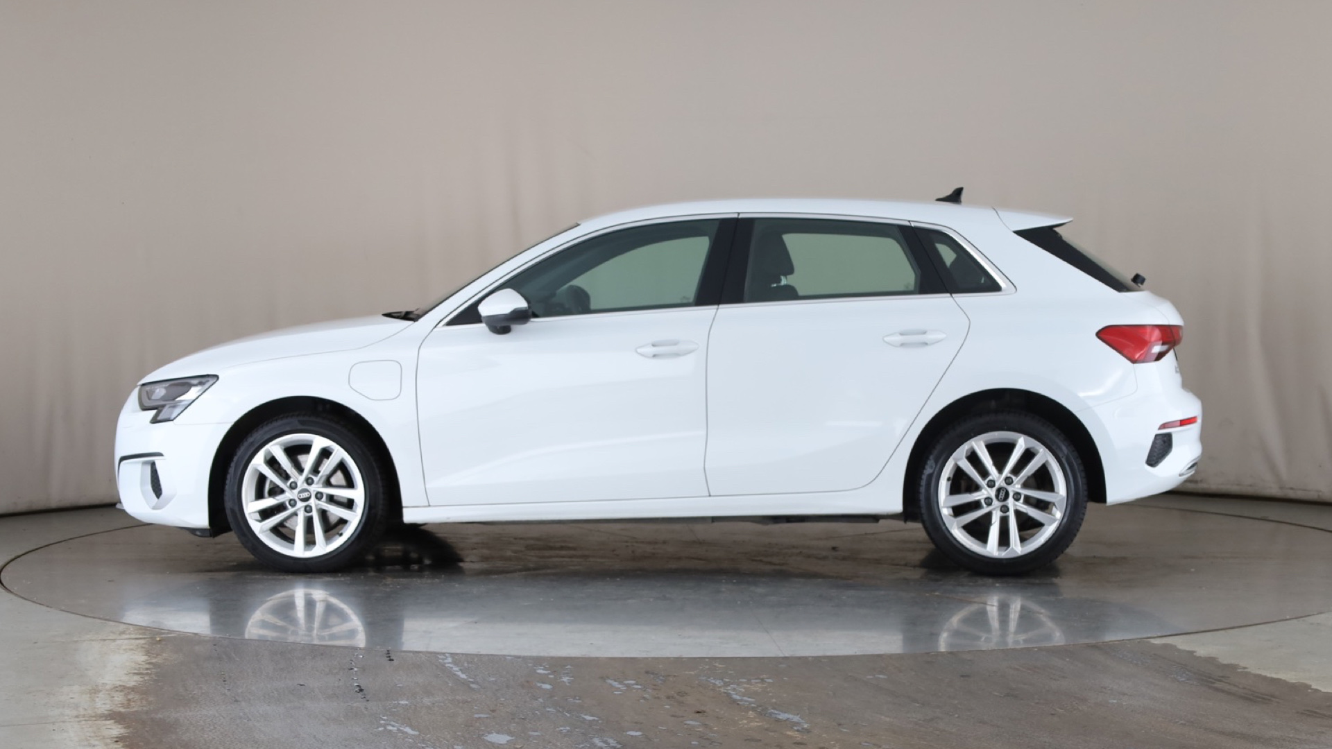 40 TFSI e Sport 5dr S Tronic