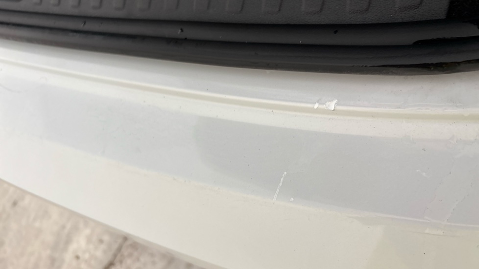 AUDI A3 chips and scratches