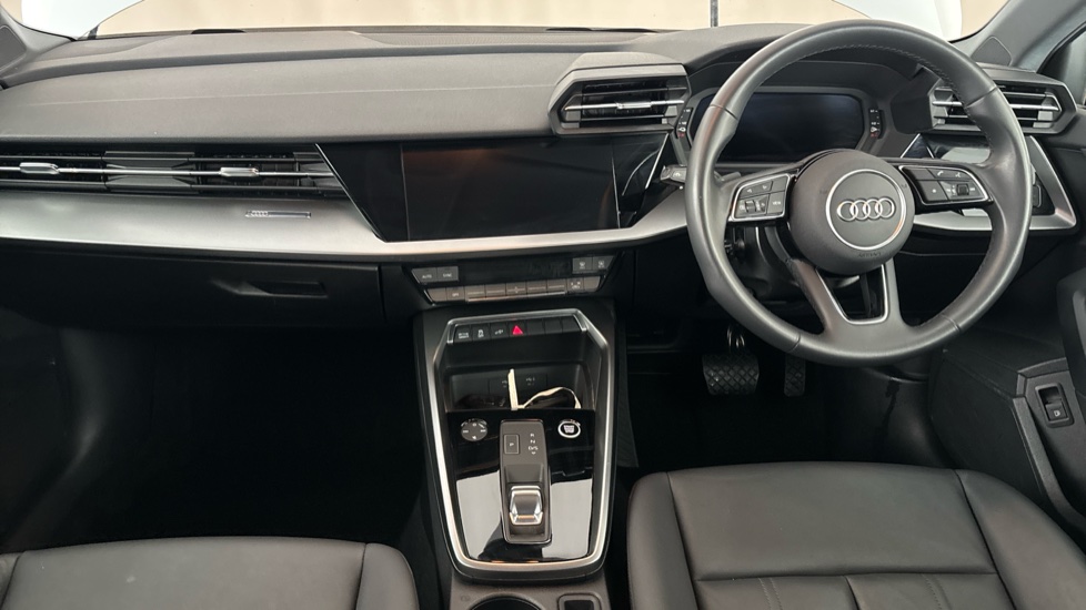 AUDI A3 Image 11