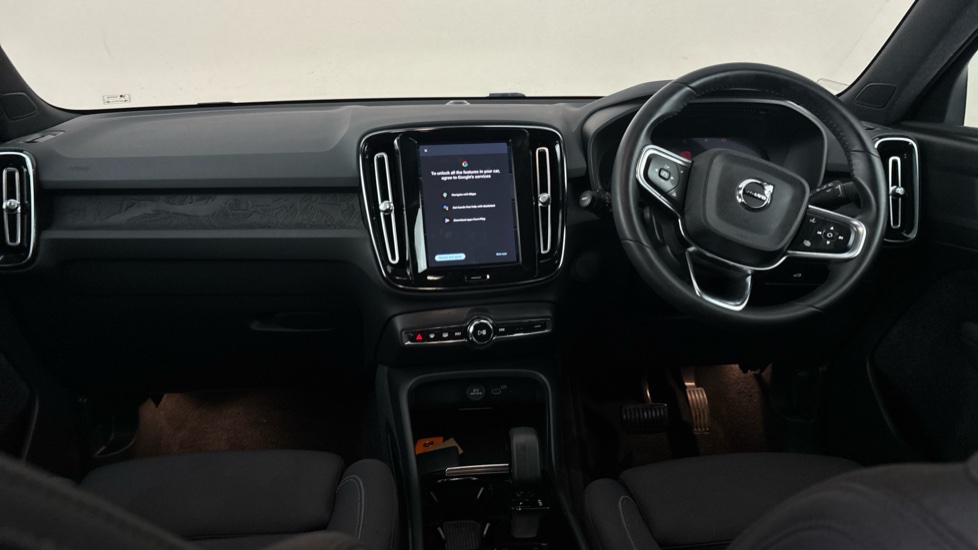 VOLVO XC40 Image 11