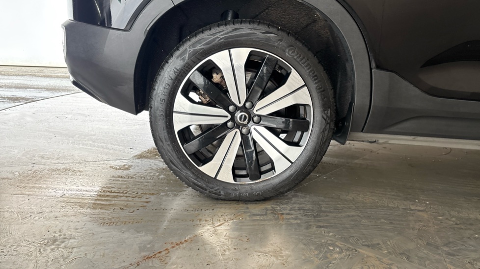 VOLVO XC40 Image 19