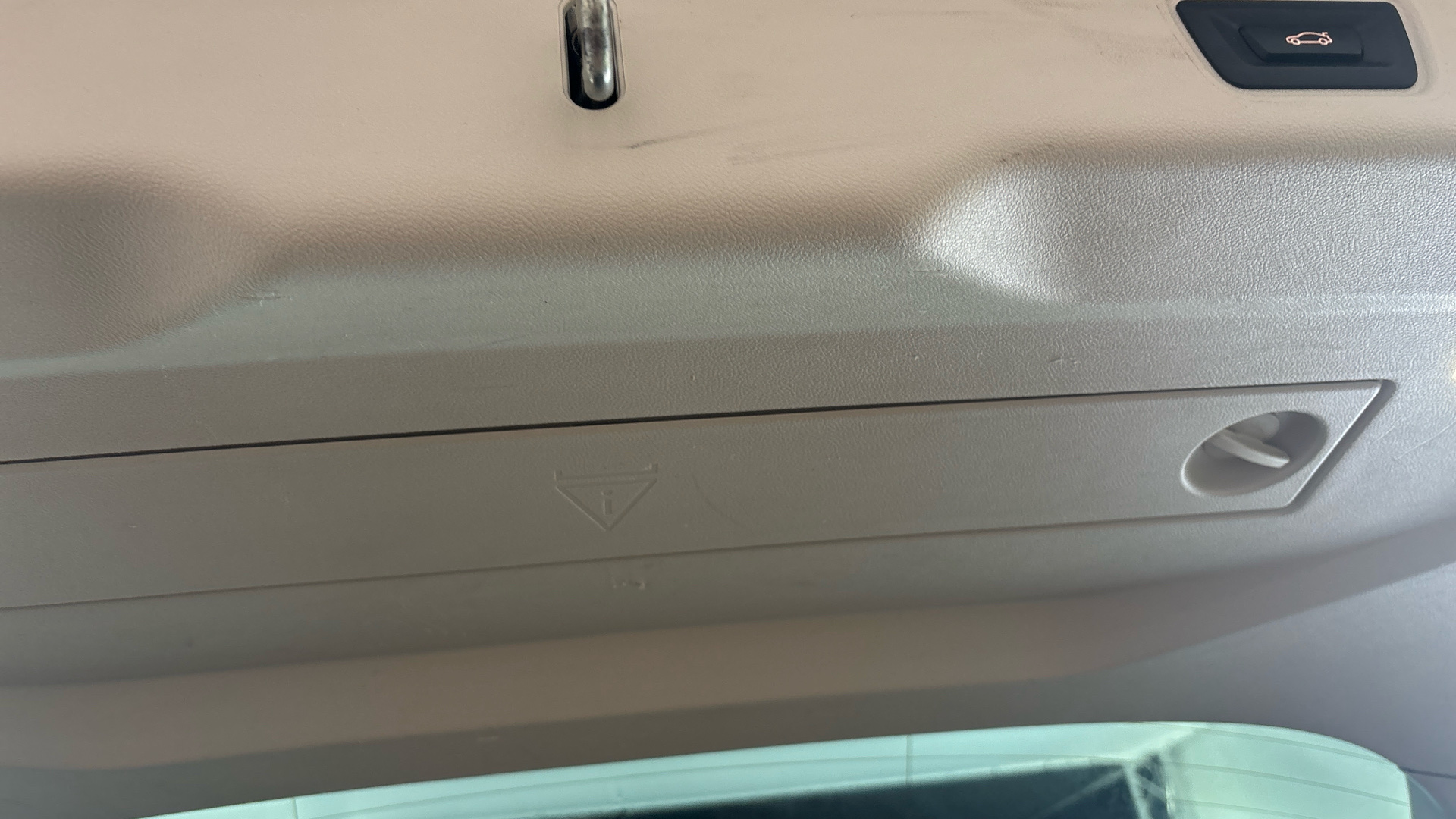 4020640 330e Sport Pro 5dr Step Auto