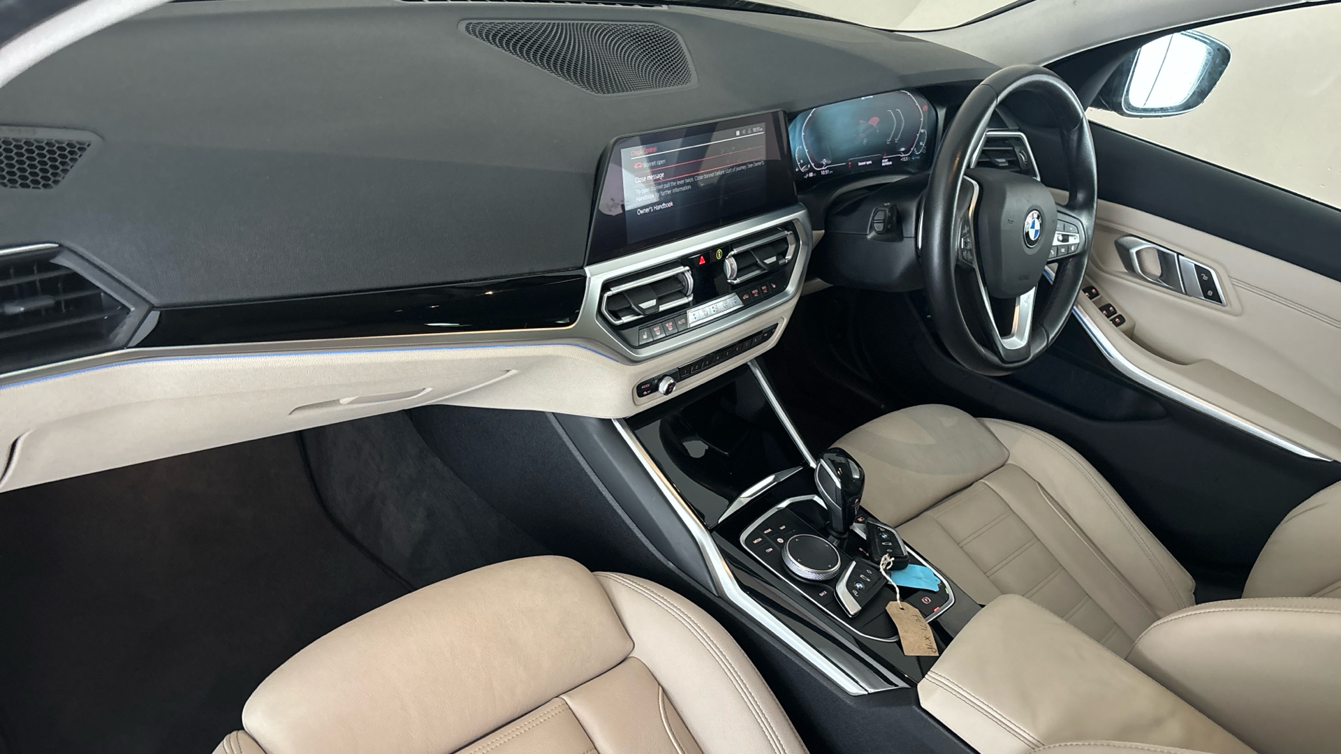 4020640 330e Sport Pro 5dr Step Auto